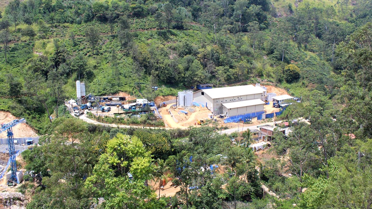 État d’avancement de la construction d’une installation de traitement de l’eau conçue par Tetra Tech pour la ville de Badulla, au Sri Lanka